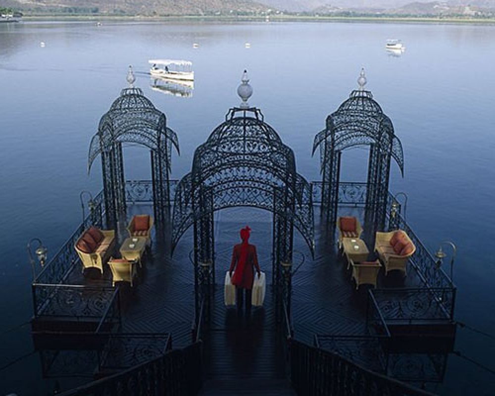 taj-lake-gal5